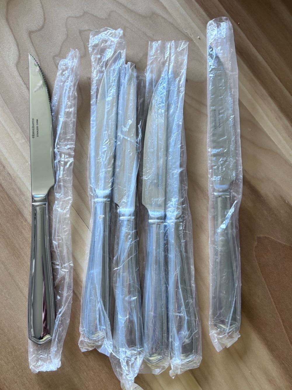 6 PCs REED & BARTON Stainless Flatware TARBOR Steak - Dinner Knives